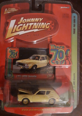 Johnny Lightning 1 64 AMC Gremlin 1971 mint