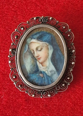 Neitsyt Maria, Hopea rintakoru