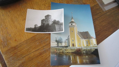 Uusikaarlepyy kirkko 1994 ja mv kuva Olavinlinna 1951