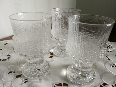 Ulthima Thule lasit Iittala