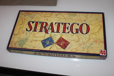 Stratego lautapeli