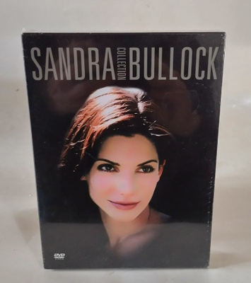 SANDRA BULLOCK COLLECTION  (UUSI)