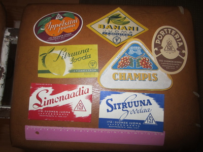 ETIKETTEJÄ 7 KL LIMONAADI.SITRUUNASOODA, PORTTERIA VANHOJA