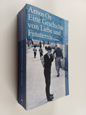 Amos Oz ym. : Eine Geschichte von Liebe und Finsternis