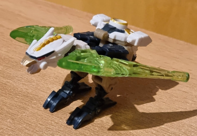 Transformers Energon DIVEBOMB (2004)