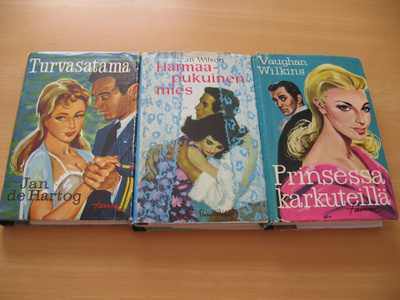 3 kirjaa, mm. Turvasatama