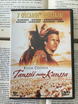 Tanssii susien kanssa (DVD)