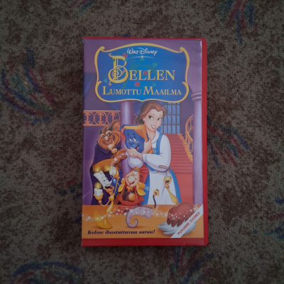 Bellen lumottu maailma VHS