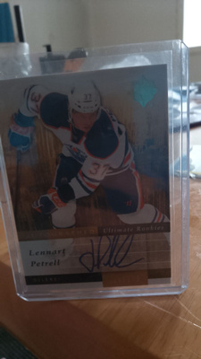 Ultimate RC rookie autograph Petrell