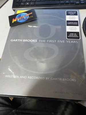 GARTH BROOKS - THE FIRST FIVE YEARS UUSI 5CD+BOOK SET+