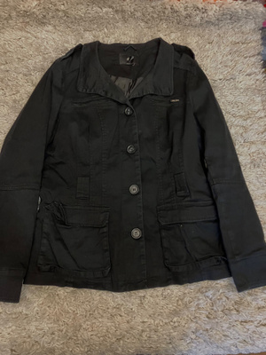 H&M kevät takki L naiselle