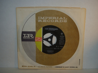 Wigwam 7" True Confession / Helsinki