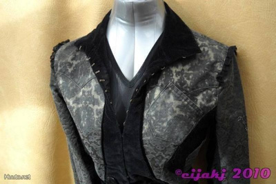 ALE:AITO,UUSI (2500$/2545€) Voyage Passion takki, S/36,UPEA!