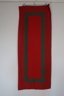 MARIMEKKO PÖYTÄLIINA