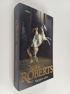 Nora Roberts : Varjojen ratsu