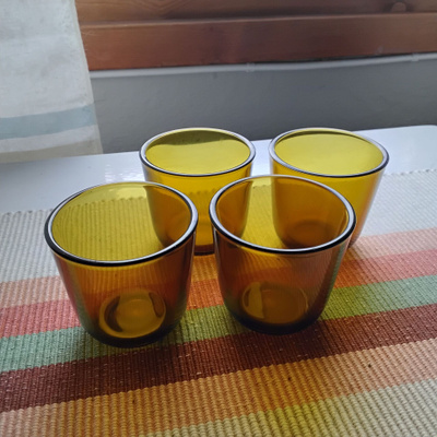 Kaj Franck, snapsilasit 4 kpl
