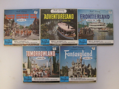 5 kpl Disneyland 7"-vinyylisingleä (1956)