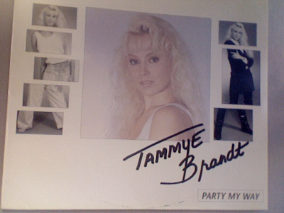 TAMMYE BRANDT :: PARTY MY WAY :: VINYYLI  MAXI 12"  1991