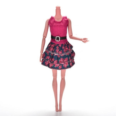 82 .. Käsintehty Kaunis Party Hame .. Barbie Ym..