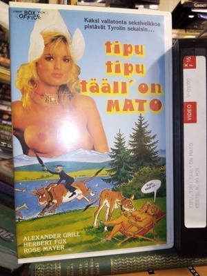 VHS :  TIPU TIPU TÄÄL ON MATO ( SIS POSTIKULU)
