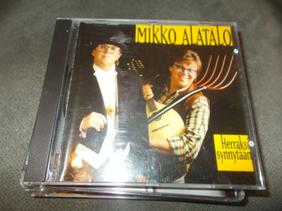 CD MIKKO ALATALO ** HERRAKSI SYNNYTÄÄN **