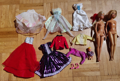 Barbie - ja vaatepaketti