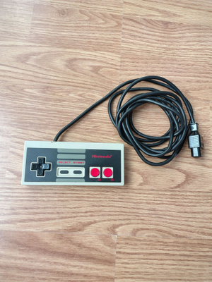 Nintendo NES ohjain