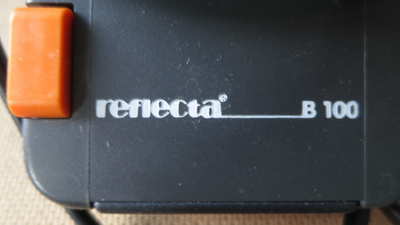 Reflecta B 100 diakatselulaite