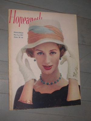 Hopeapeili :maaliskuu 1957