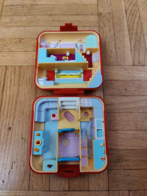 Polly Pocket