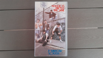 VHS: New Kids On The Block  - Hangin' Tough (1989)