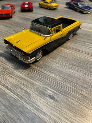 Ford Ranchero 1957 1/18