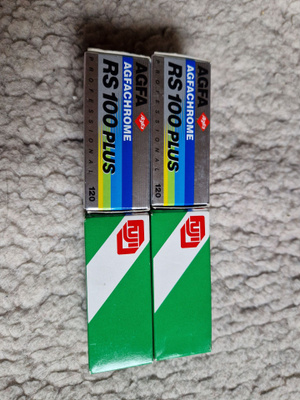 Vintage kameran filmejä 4 kpl Agfa,Fuji
