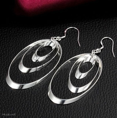 0338 .. Unique & Wonderful Silver Plated .. Korvakorut