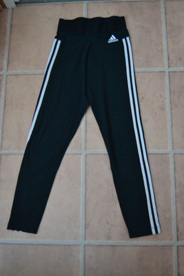Adidas mustat legginssit S
