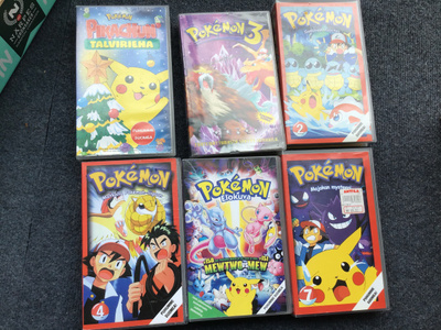 Pokemon VHS x 6 kpl sisältää postikulut