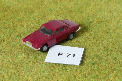 #F71 Pienoisrautatiehen Jaguar XJ 6/12, 1:87