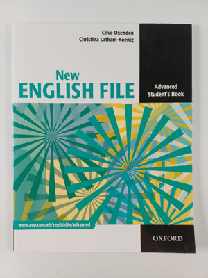 Christina Latham-Koenig ym. : English File - New Edition....