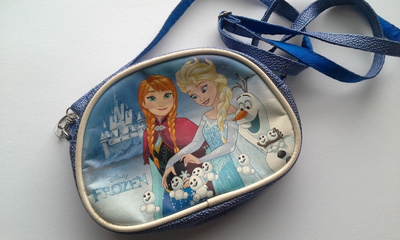 Disney Frozen pieni laukku olkahihnalla