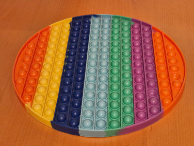 Iso XXL Pop It lelu (30 cm)