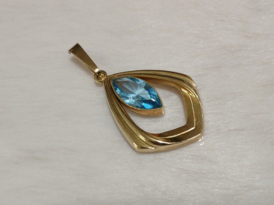 Vintage gold dubble riipus sinisellä kivillä
