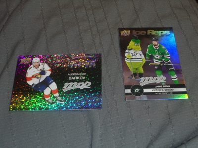 Jääkiekko keräilykortti. A. Barkow ja Jamie Benn