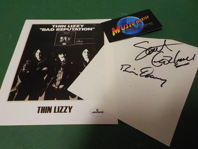 THIN LIZZY 2x NIMIKIRJOITUKSET + B/W KUVA
