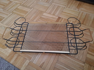 Vintage metallitarjotin
