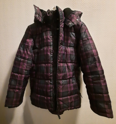 Ruudullinen talvitakki