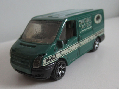 Ford Transit Matchbox pienoismalli pit. 7,2cm