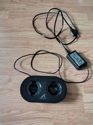 Playstation PS4 PS3 move ohjainten laturi
