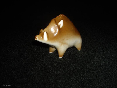 VILLISIKA Unkarilainen Zsolnay -Tehdas