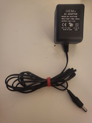 Muuntaja 7,5V 1.5A