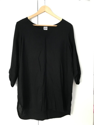 @ Vero Moda L-XL ( 42-44) pusero